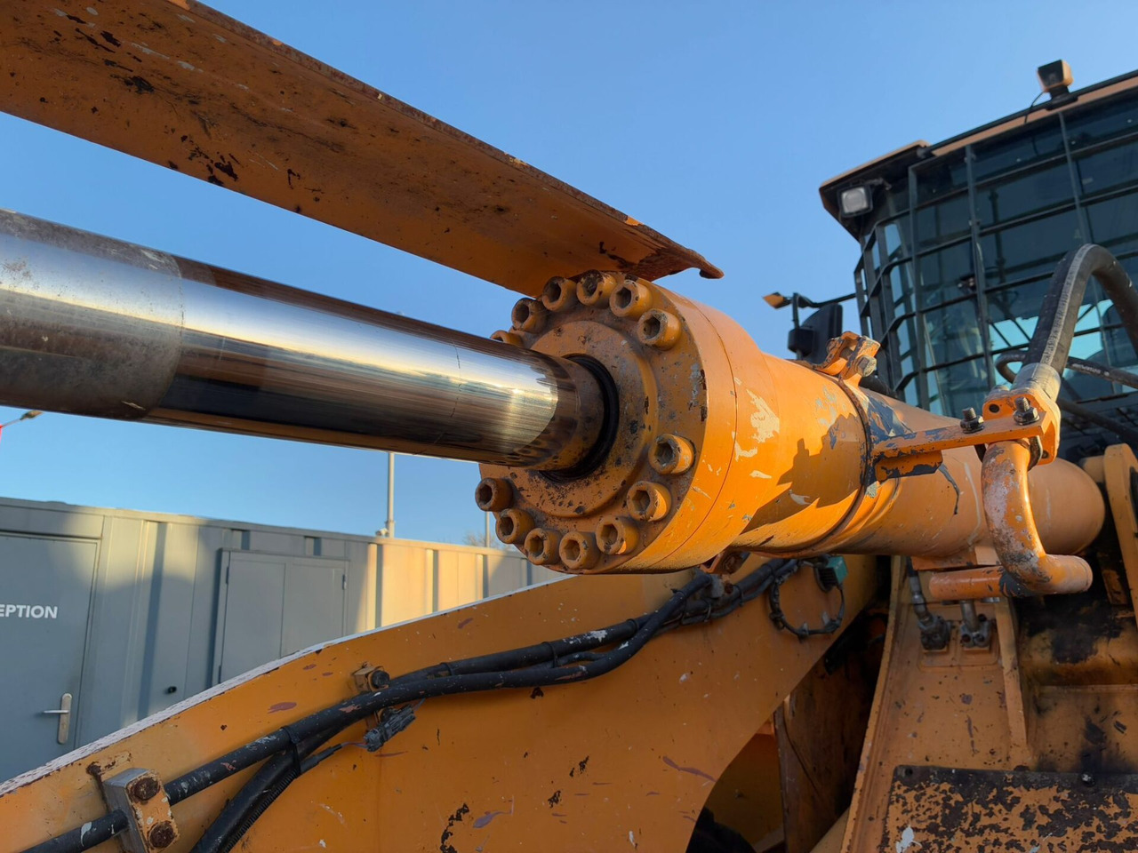 Wheel loader Hyundai HL960HDXT