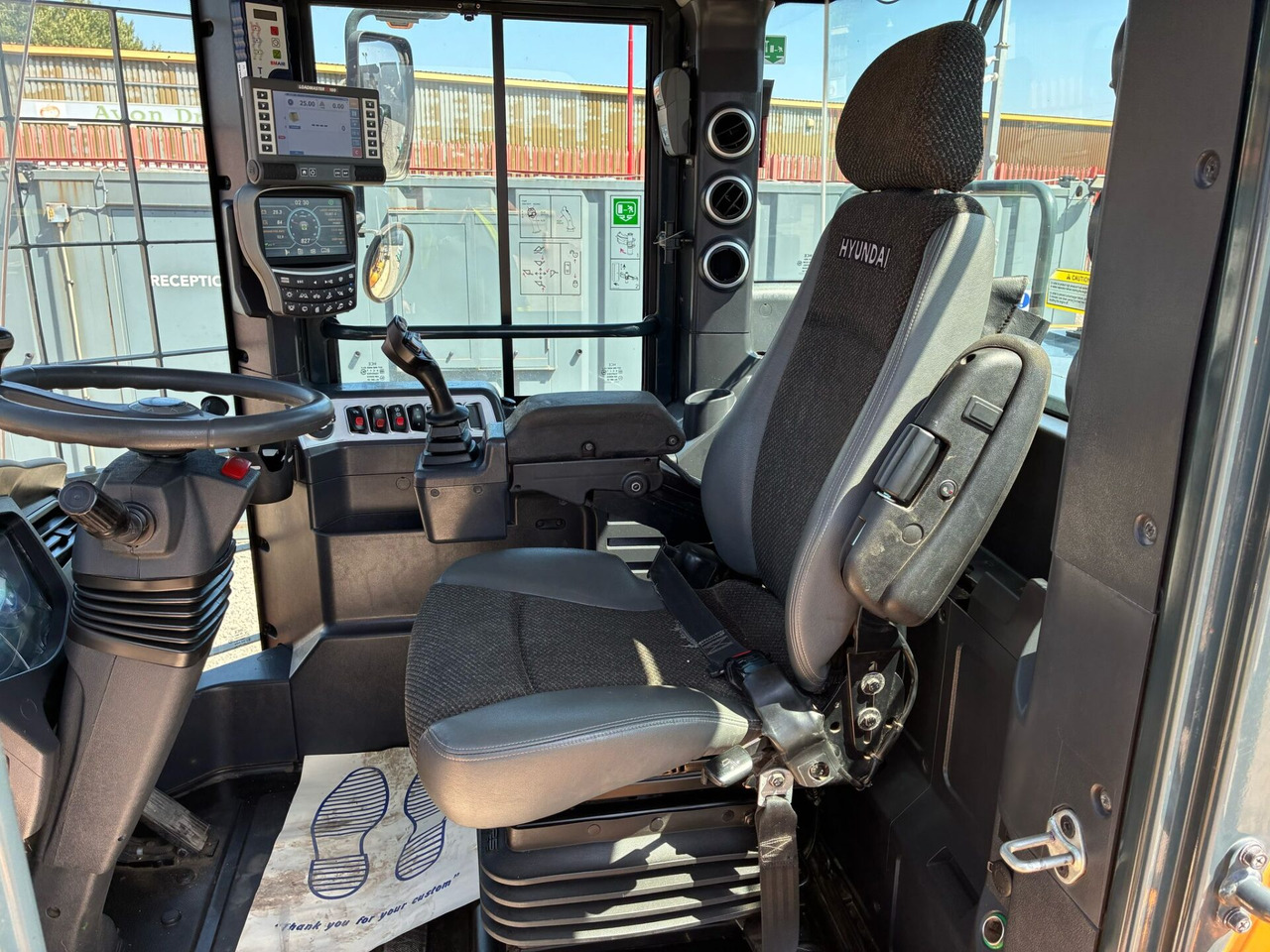 Wheel loader Hyundai HL960HDXT