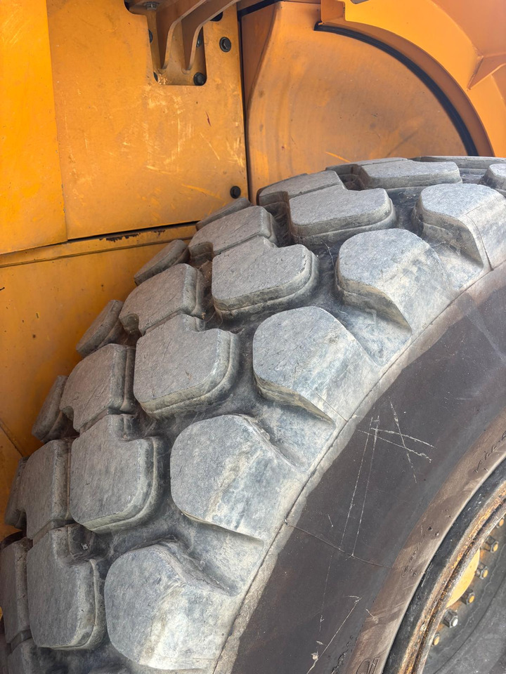 Wheel loader Hyundai HL960HDXT