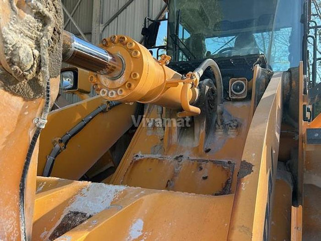 Wheel loader Hyundai HL970