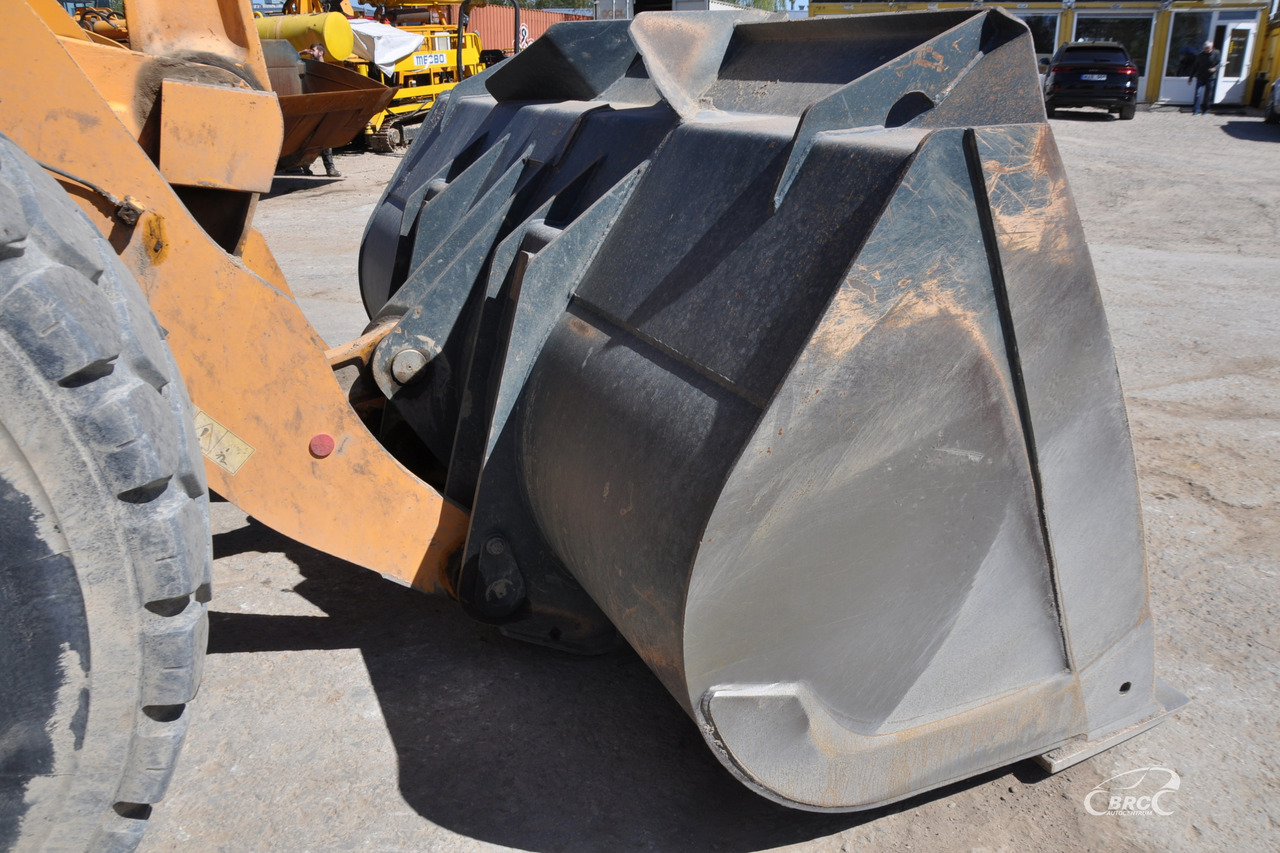 Wheel loader Hyundai HL980