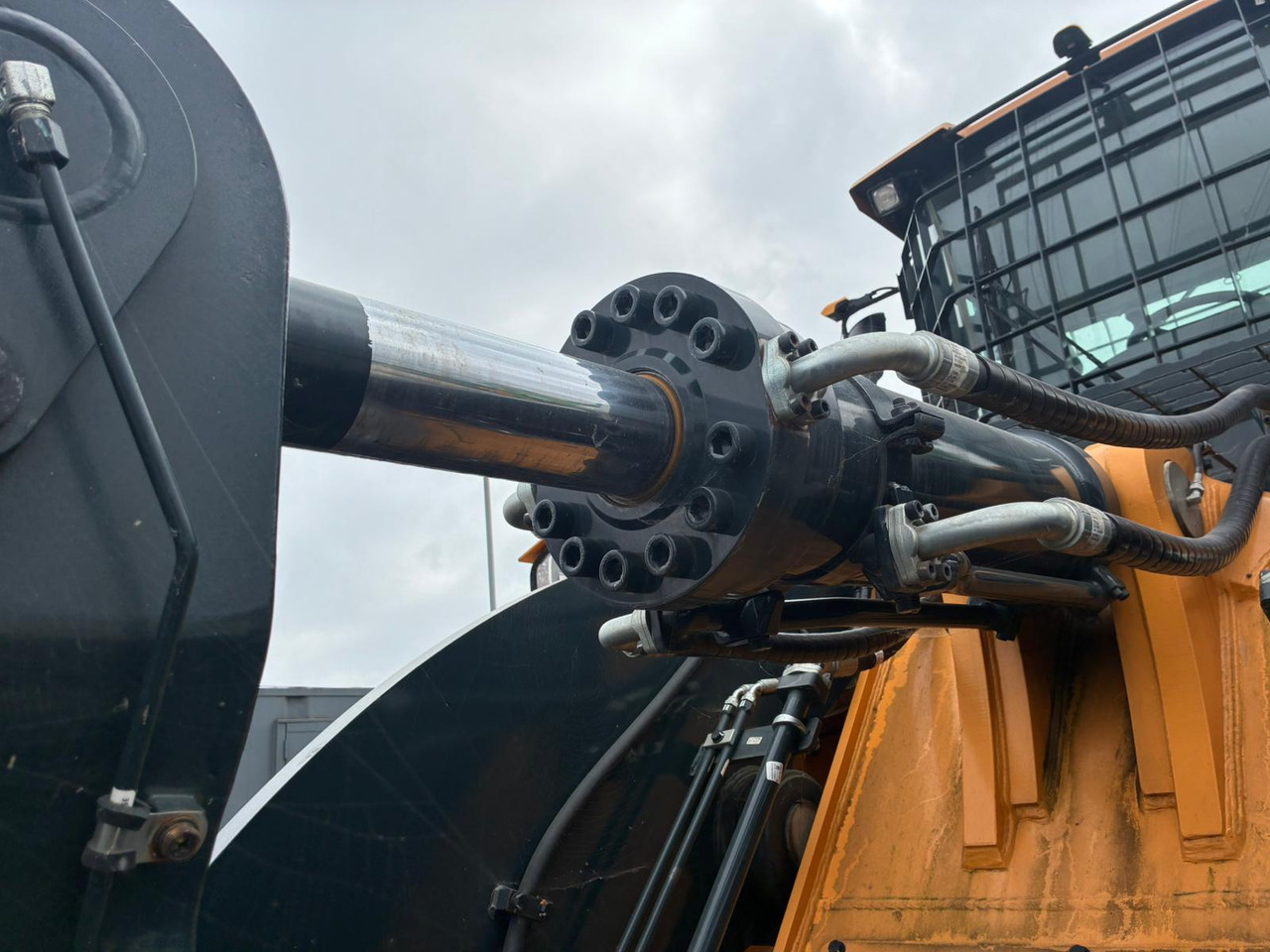 Wheel loader Hyundai HL980A