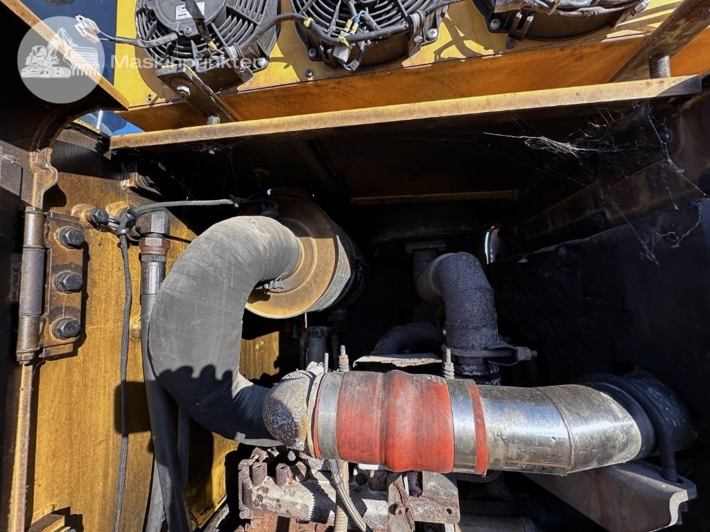 Wheel loader Hyundai HL 730 TM-7