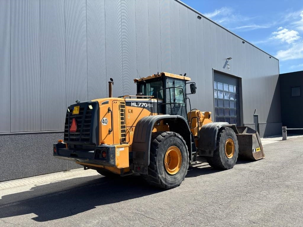 Wheel loader Hyundai HL 770-9 A