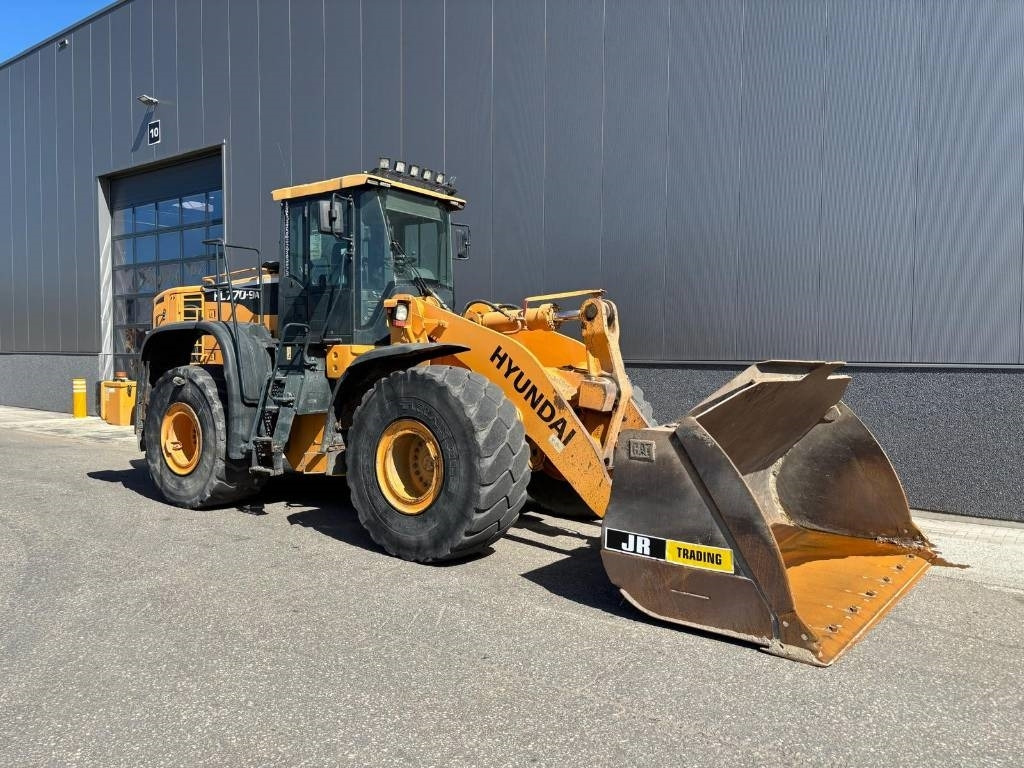 Wheel loader Hyundai HL 770-9 A