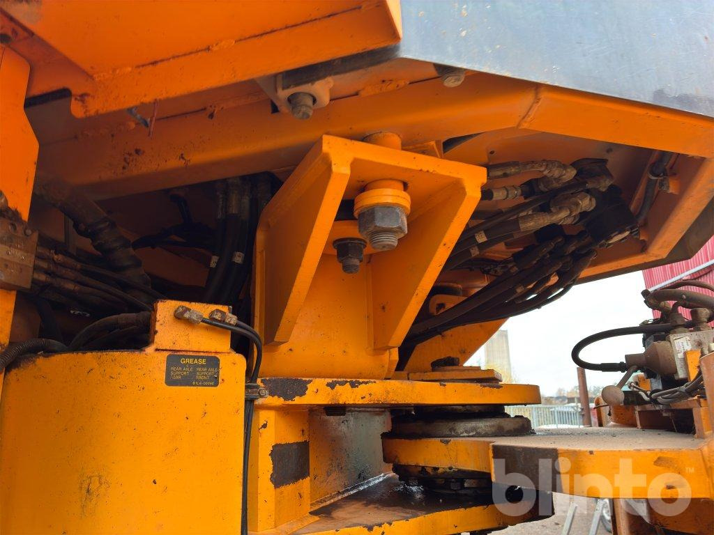 Wheel loader Hyundai HL 780-3A