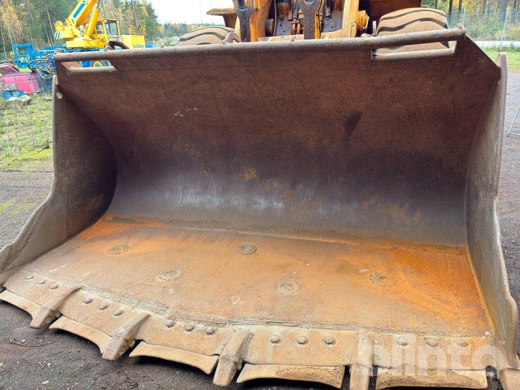 Wheel loader Hyundai HL 780-3A