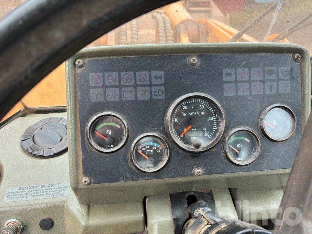 Wheel loader Hyundai HL 780-3A