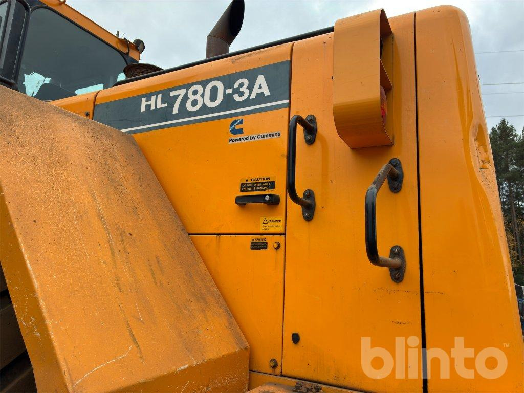 Wheel loader Hyundai HL 780-3A