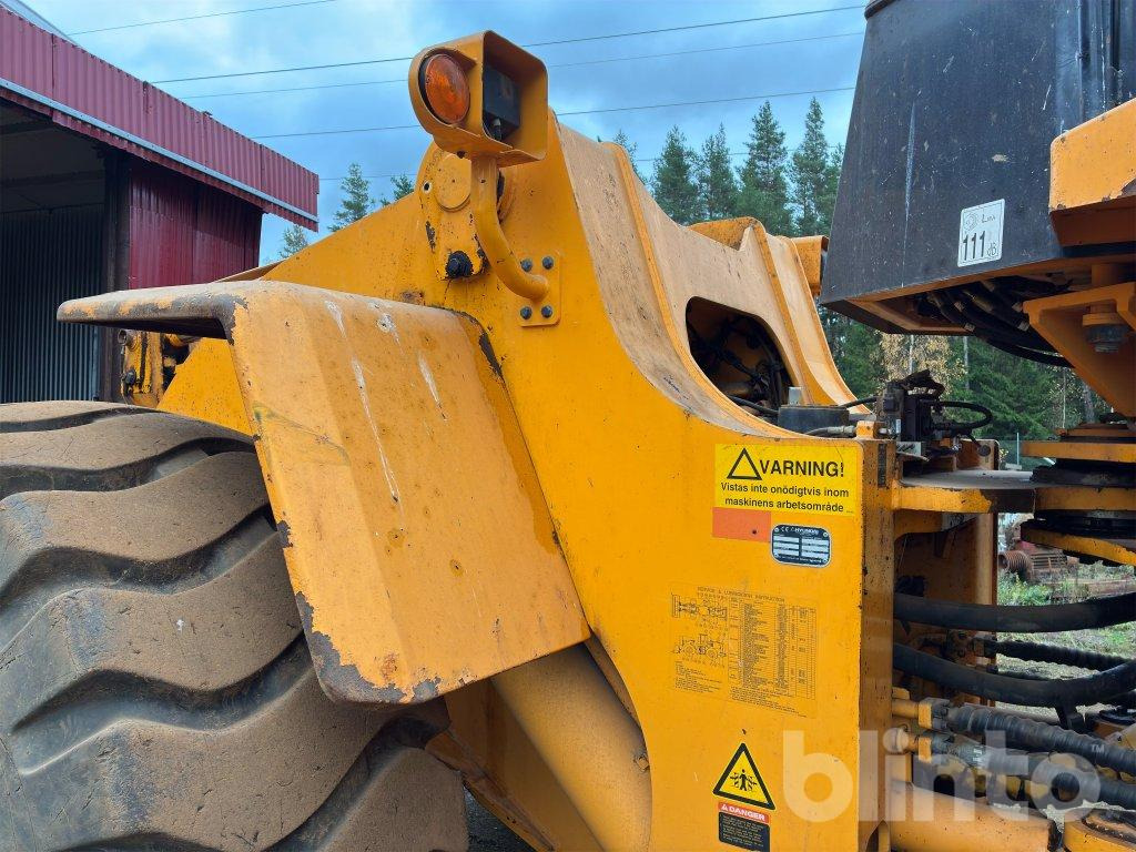 Wheel loader Hyundai HL 780-3A