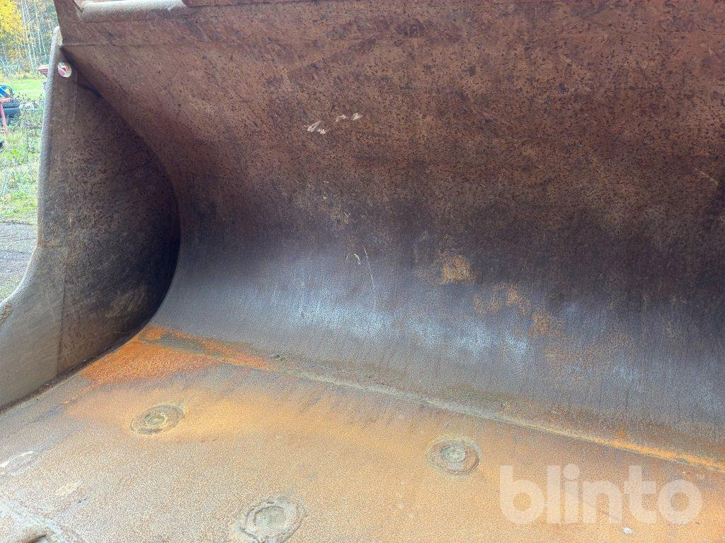 Wheel loader Hyundai HL 780-3A