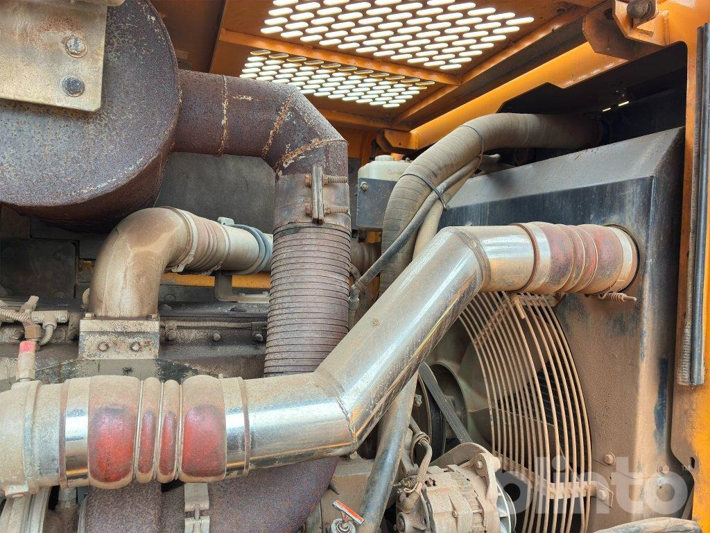 Wheel loader Hyundai HL 780-3A