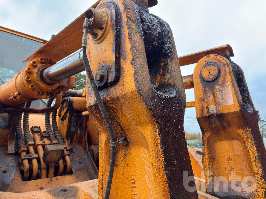 Wheel loader Hyundai HL 780-3A