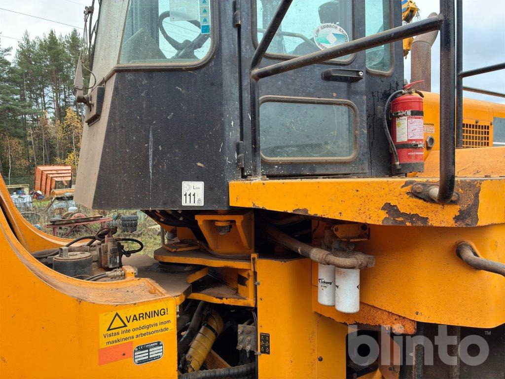 Wheel loader Hyundai HL 780-3A