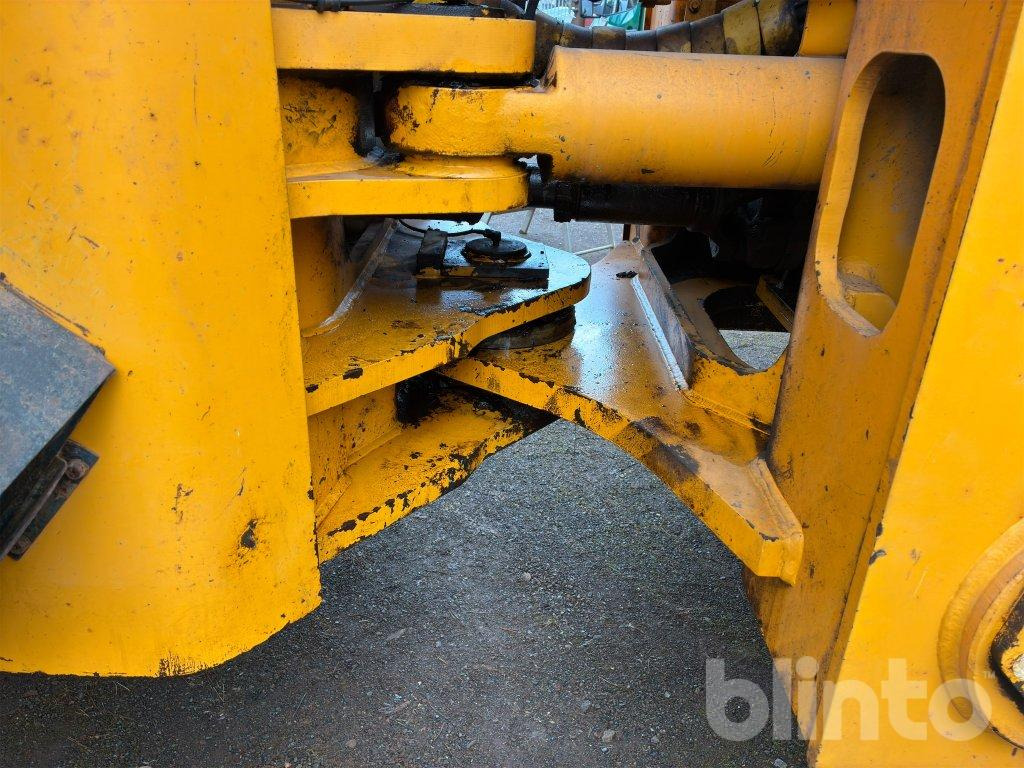 Wheel loader Hyundai HL 780-3A