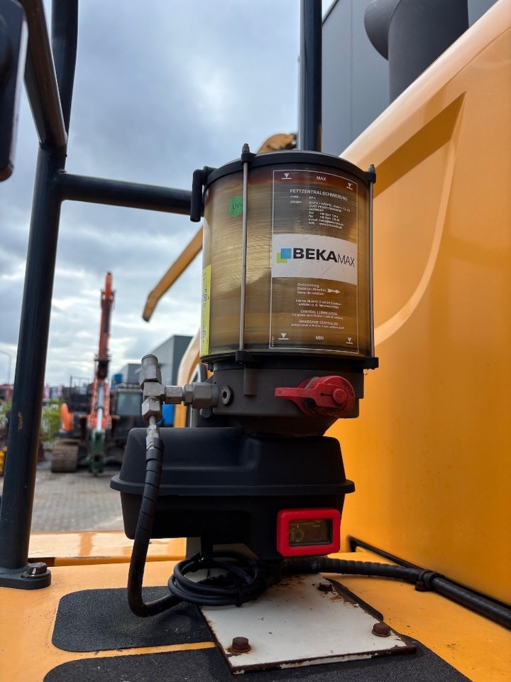 Wheel loader Hyundai HL 960 - 955