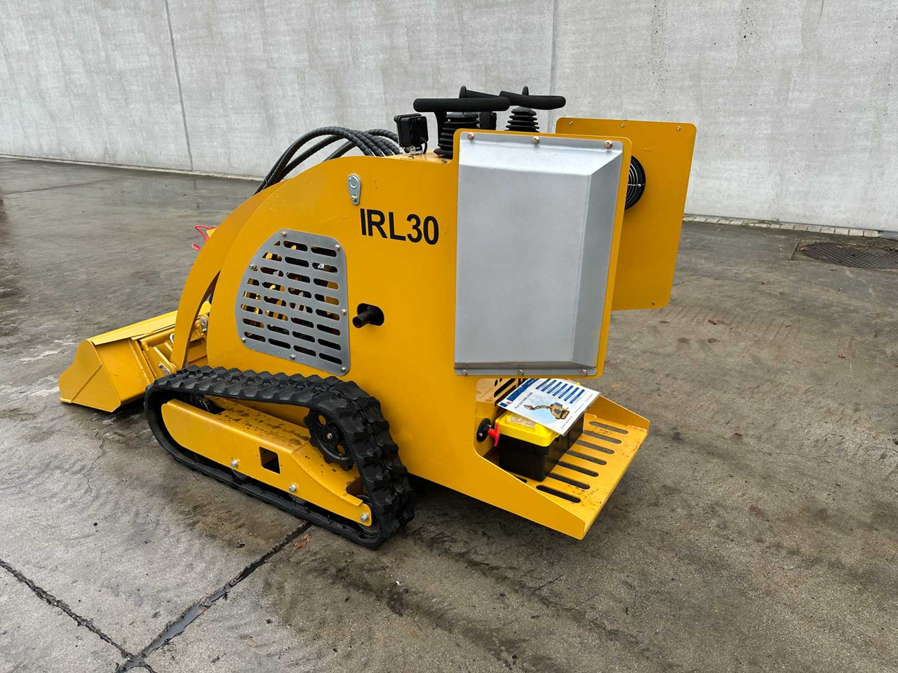 Wheel loader IR - 2025 - IRL30 - TRACK LOADER