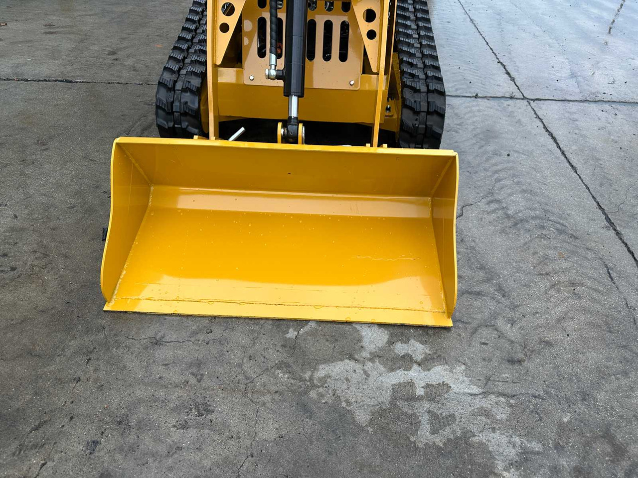 Wheel loader IR - 2025 - IRL30 - TRACK LOADER