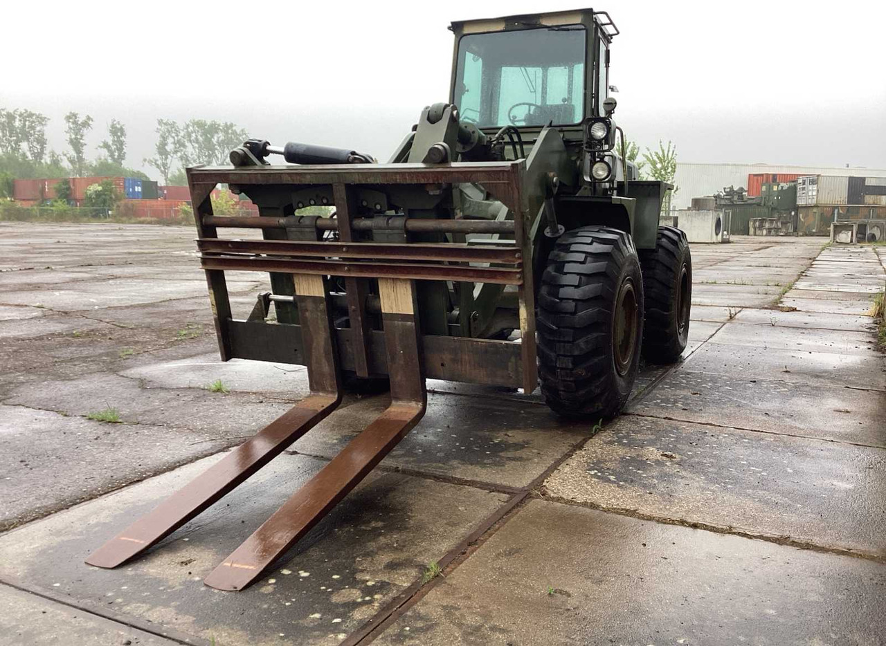 Wheel loader International M10A