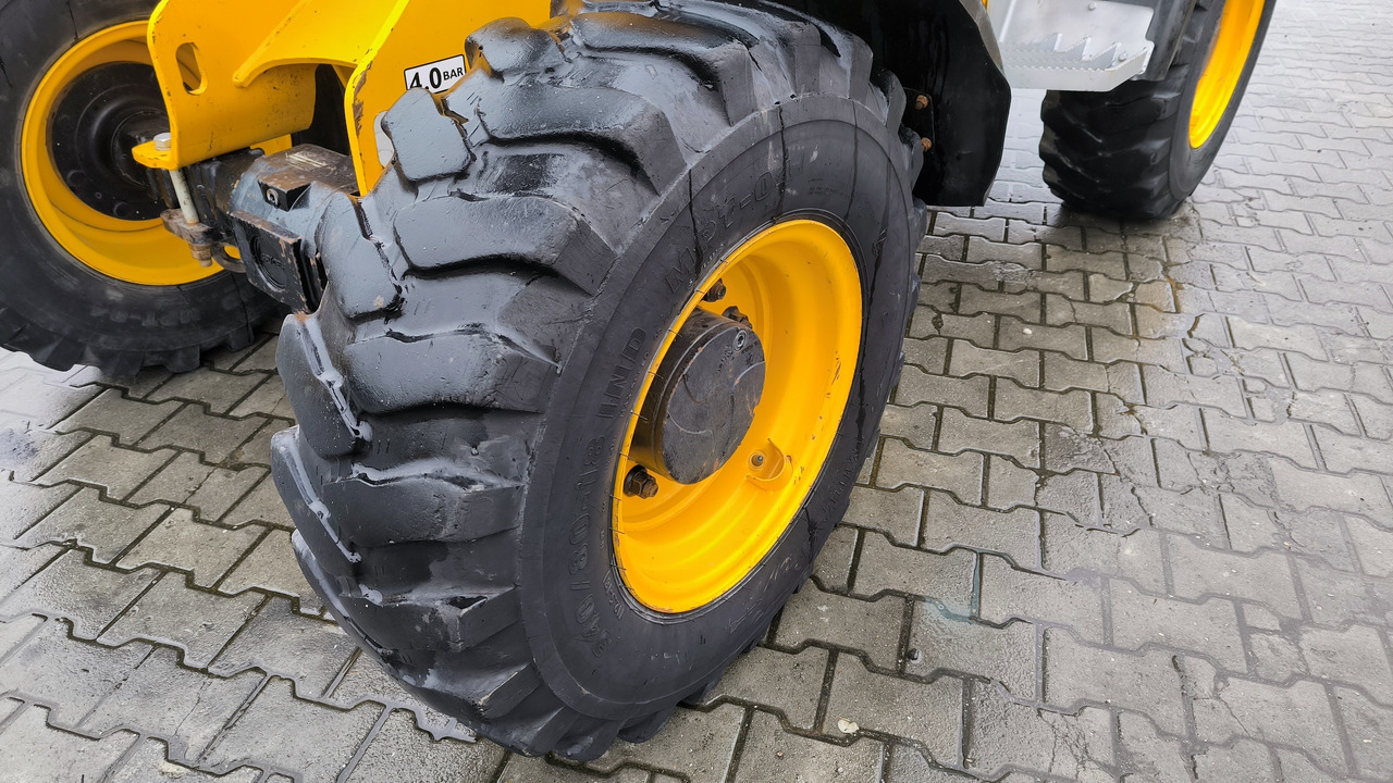 Wheel loader JCB 406