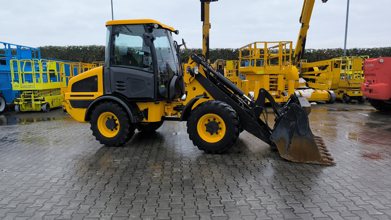 Wheel loader JCB 406