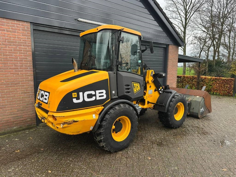 Wheel loader JCB 406