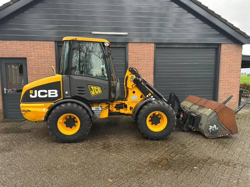 Wheel loader JCB 406