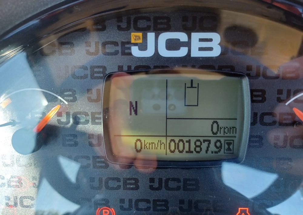 Wheel loader JCB 406