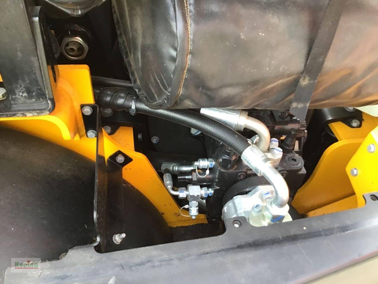 Wheel loader JCB 407