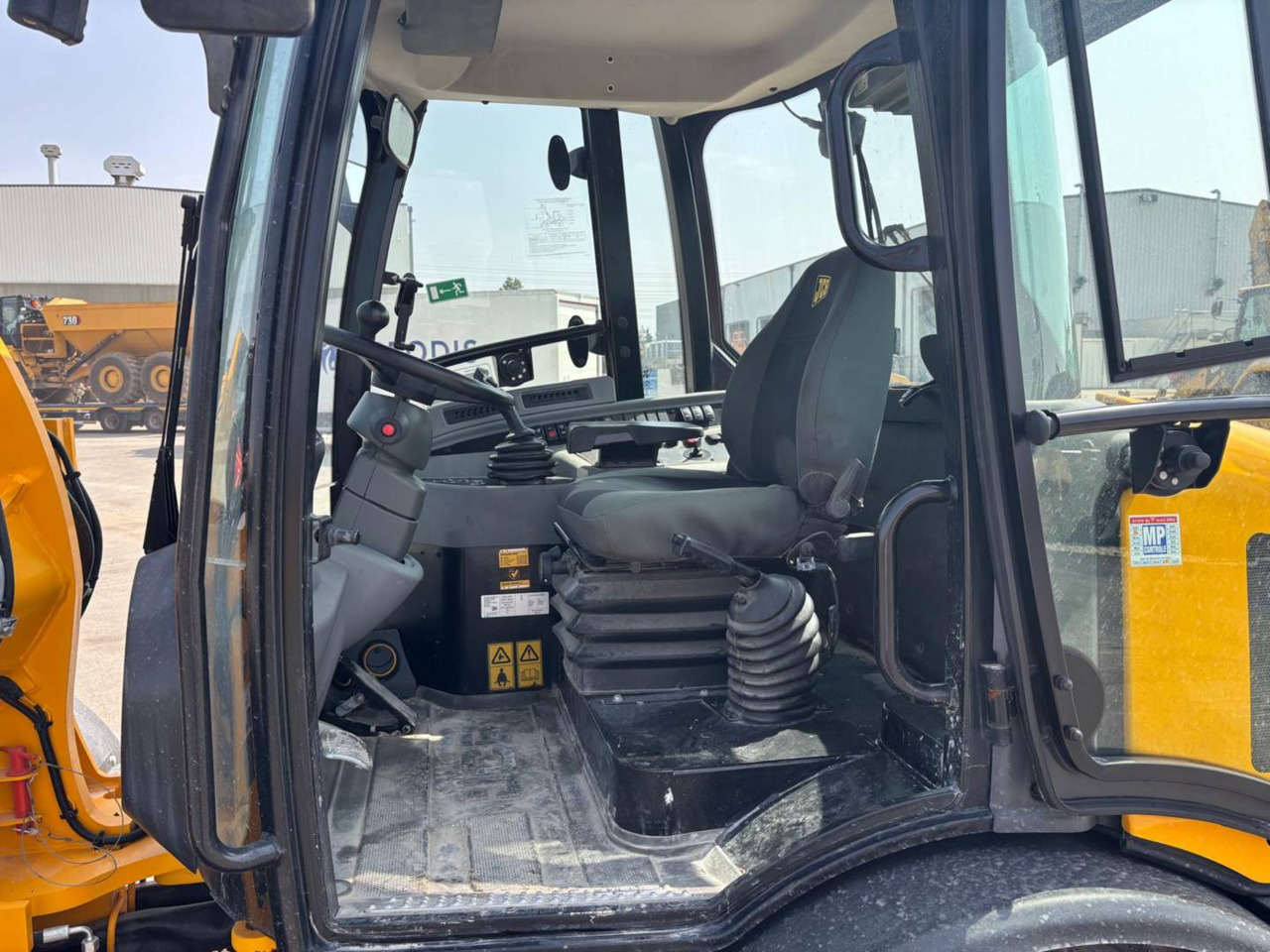 Wheel loader JCB 407
