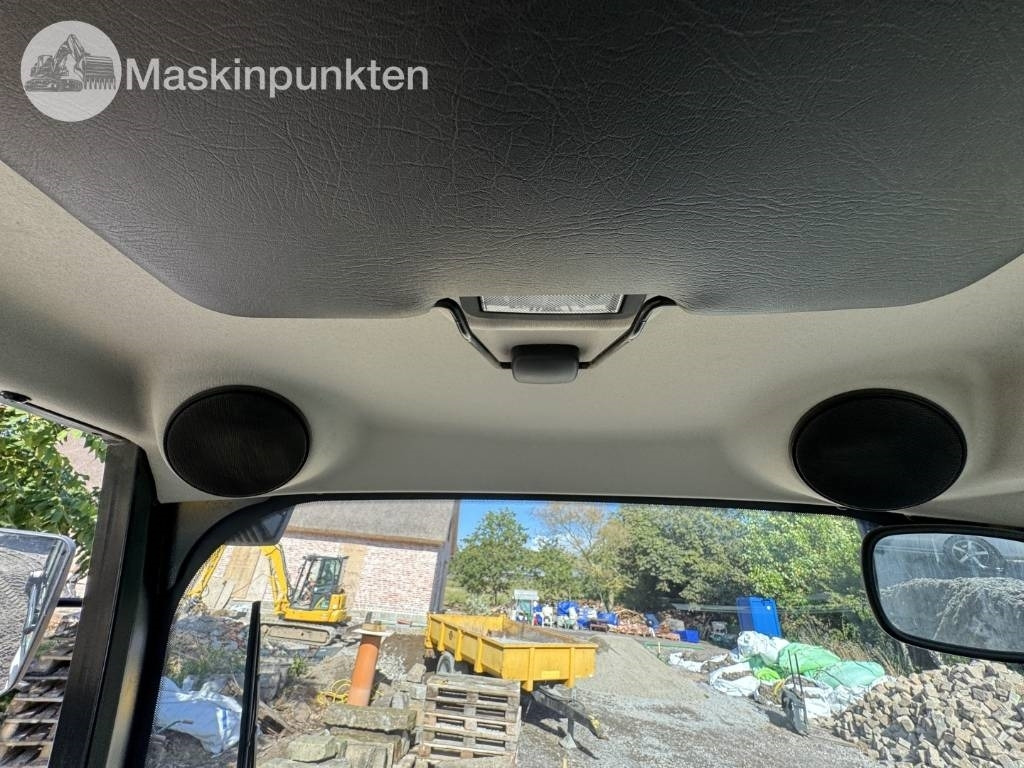 Wheel loader JCB 409