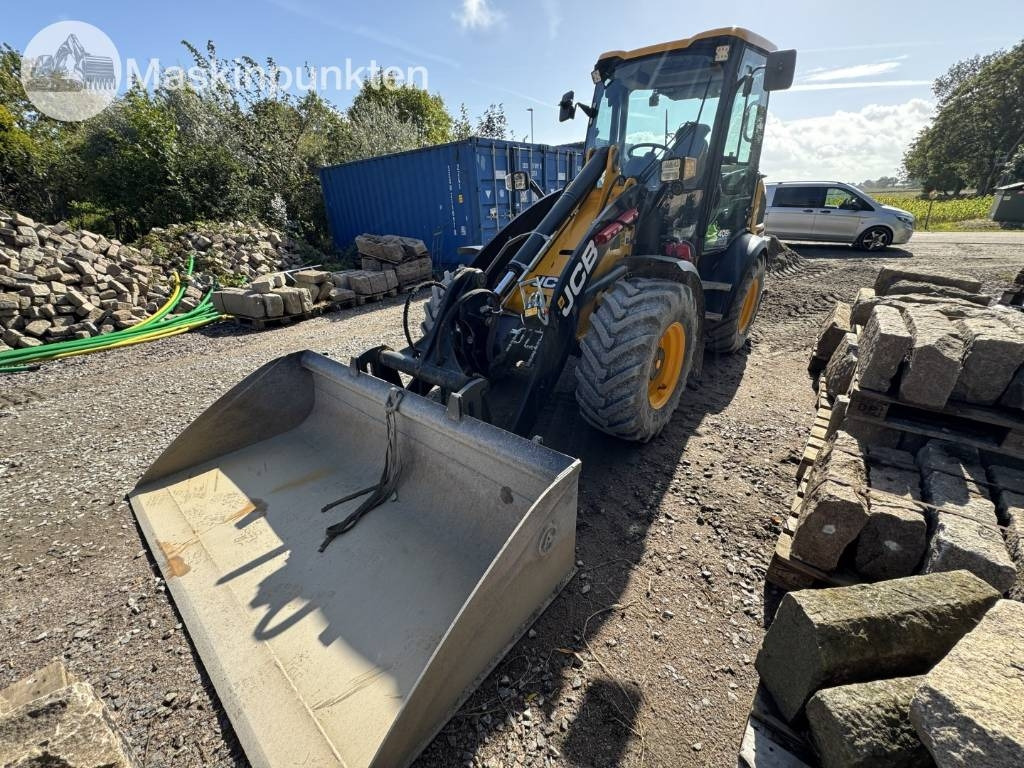 Wheel loader JCB 409