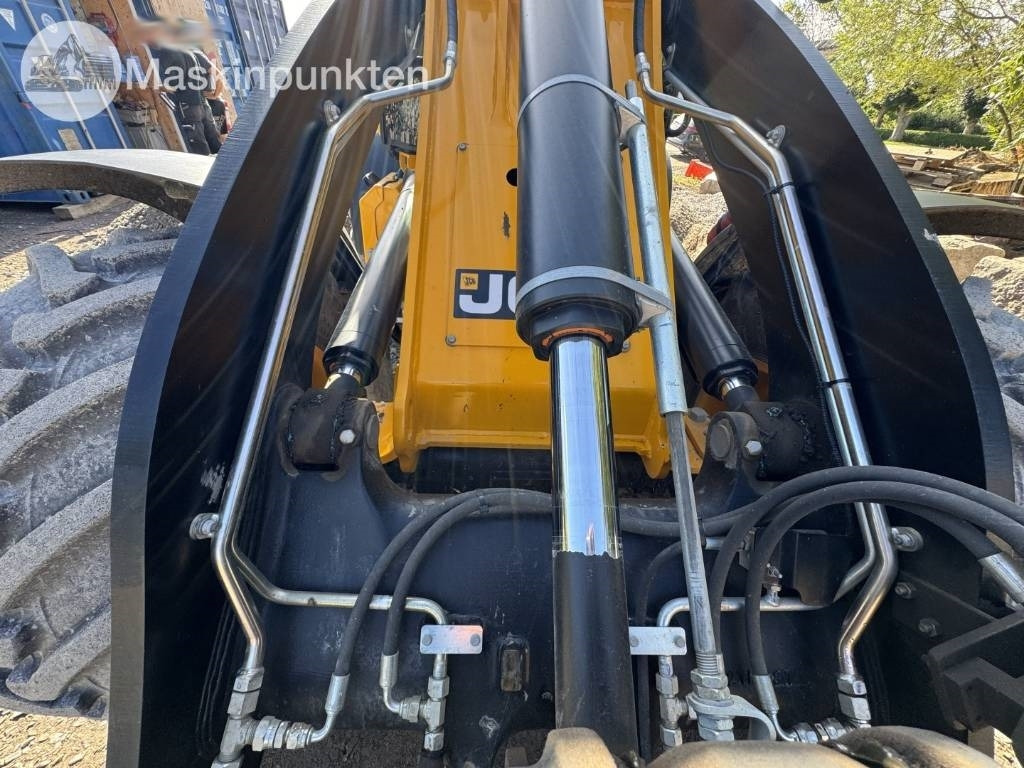 Wheel loader JCB 409