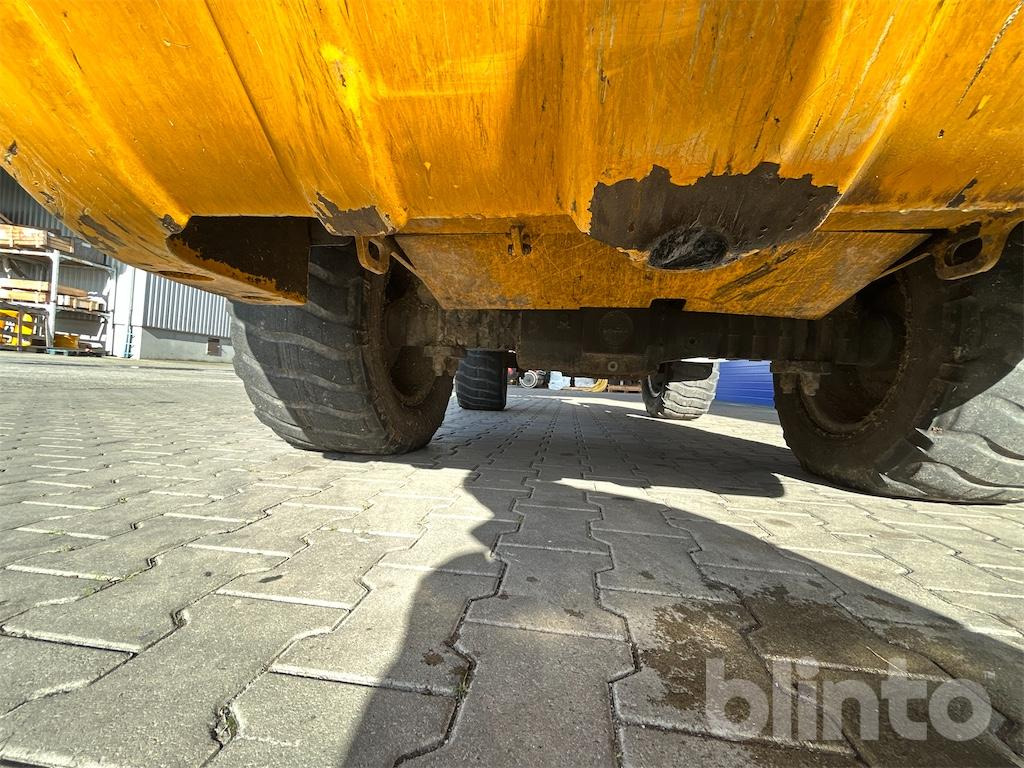 Wheel loader JCB 409 (2010)