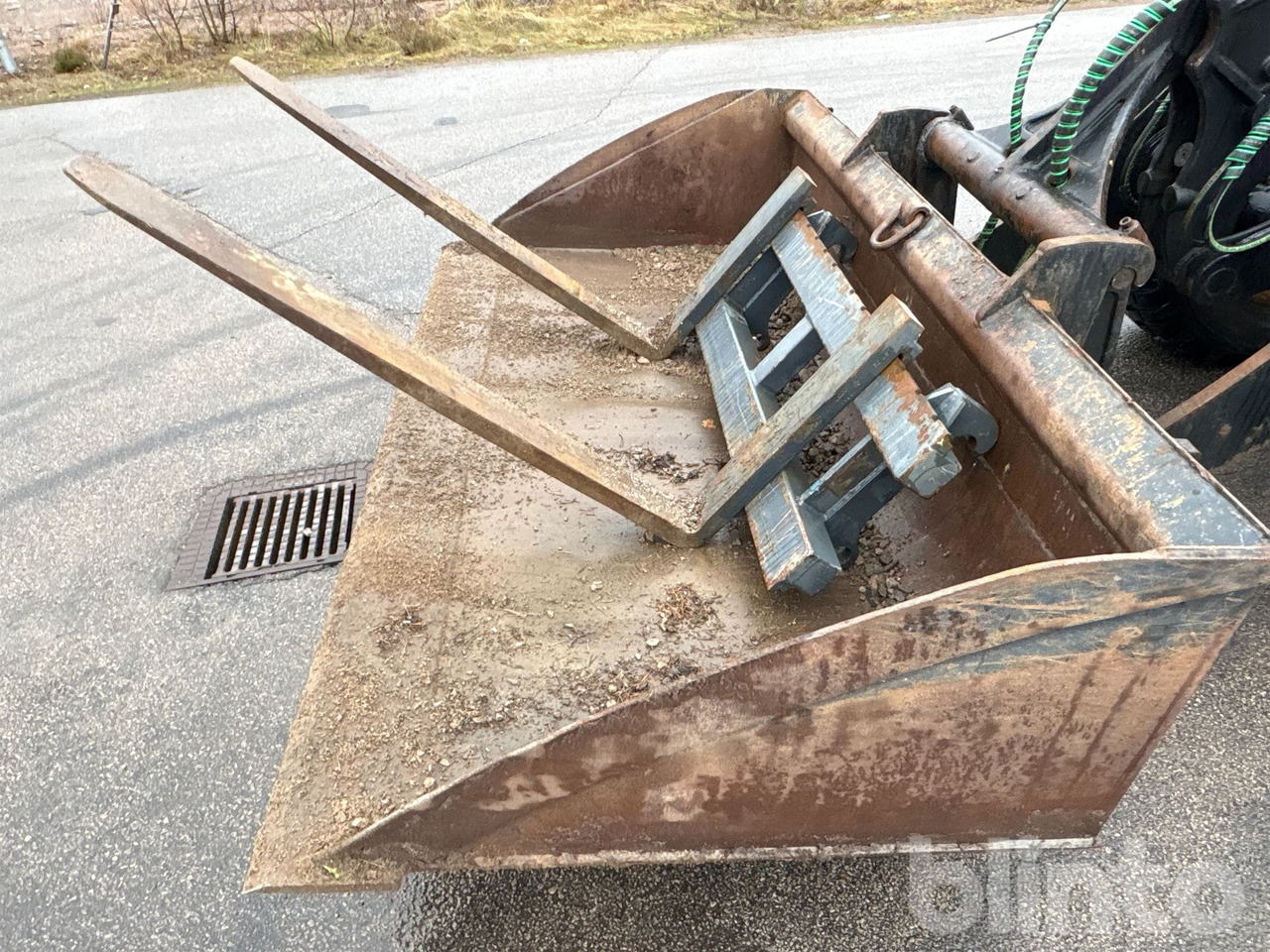 Wheel loader JCB 409 T4