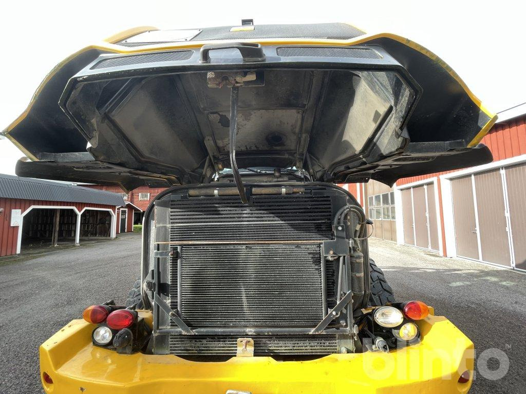 Wheel loader JCB 413S