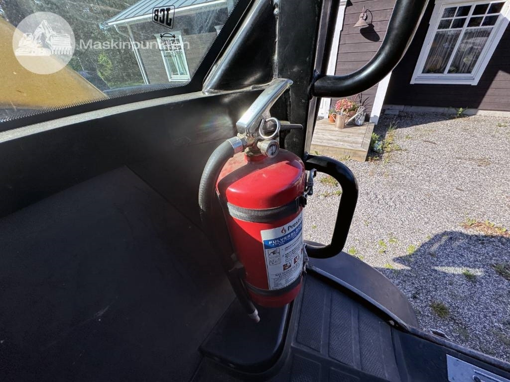 Wheel loader JCB 413 K