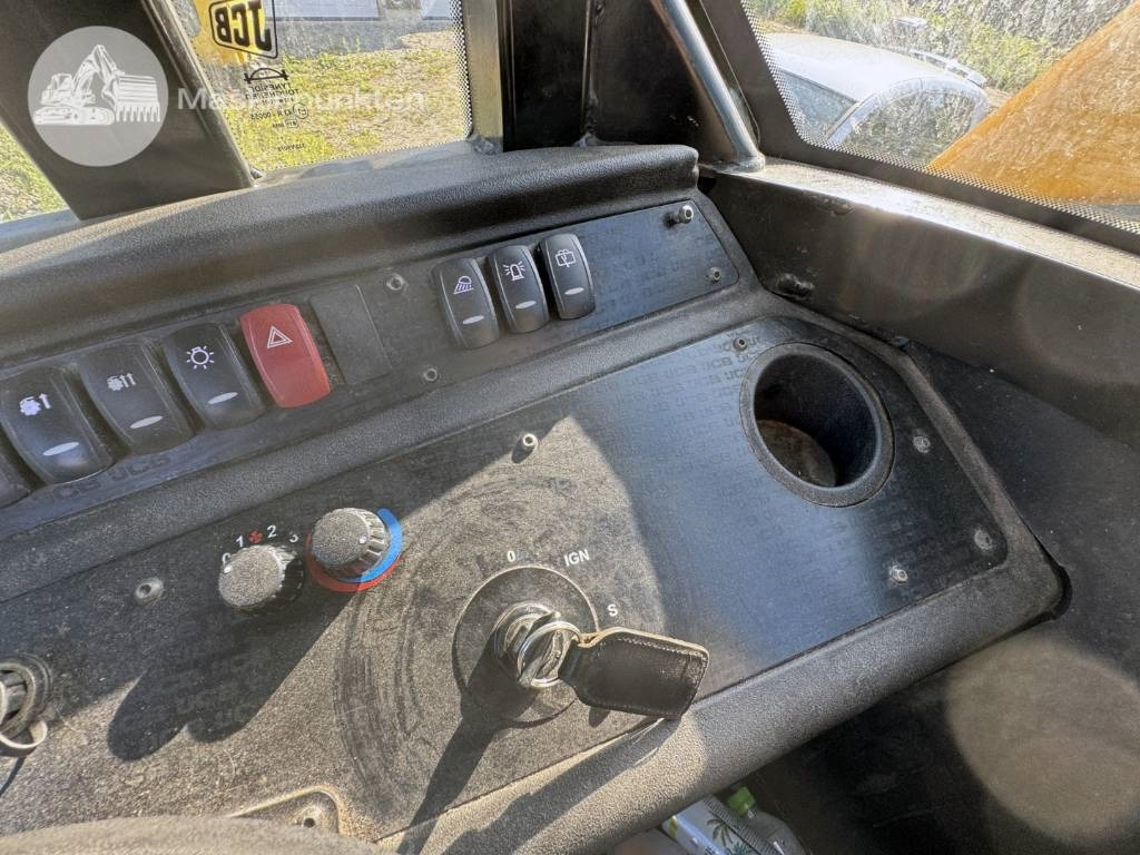 Wheel loader JCB 413 K