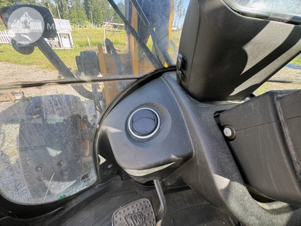 Wheel loader JCB 413 K
