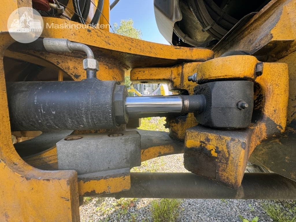 Wheel loader JCB 413 K