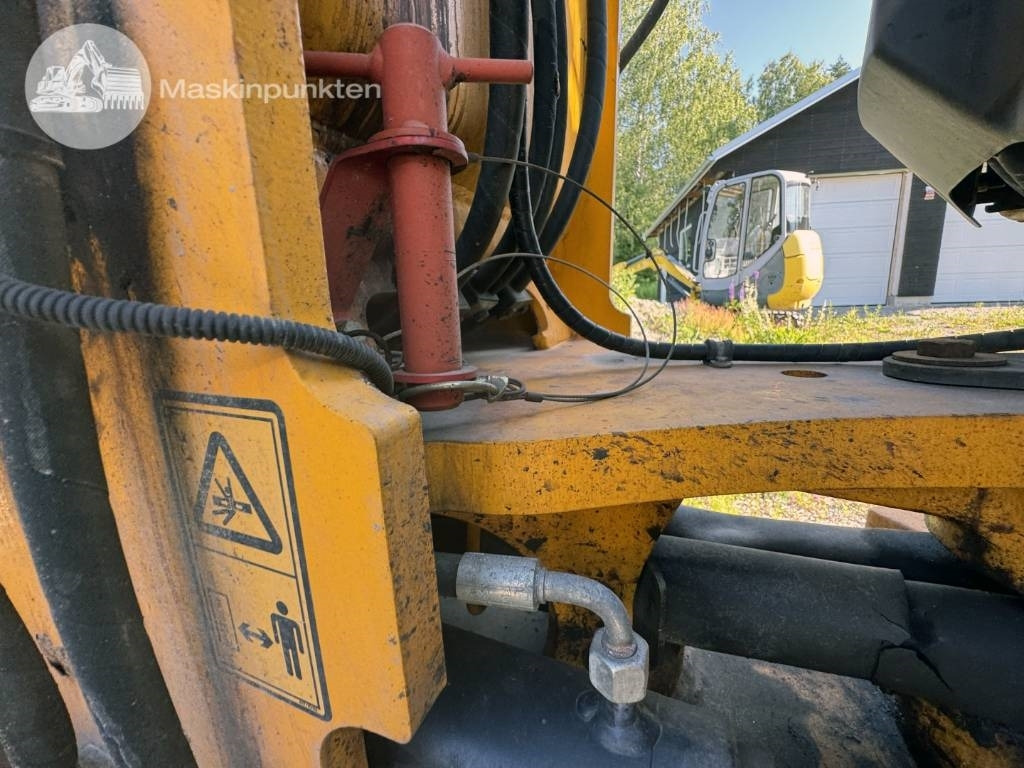 Wheel loader JCB 413 K