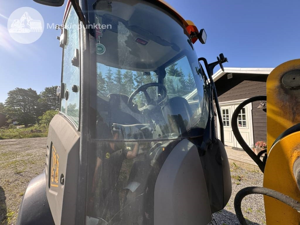 Wheel loader JCB 413 K