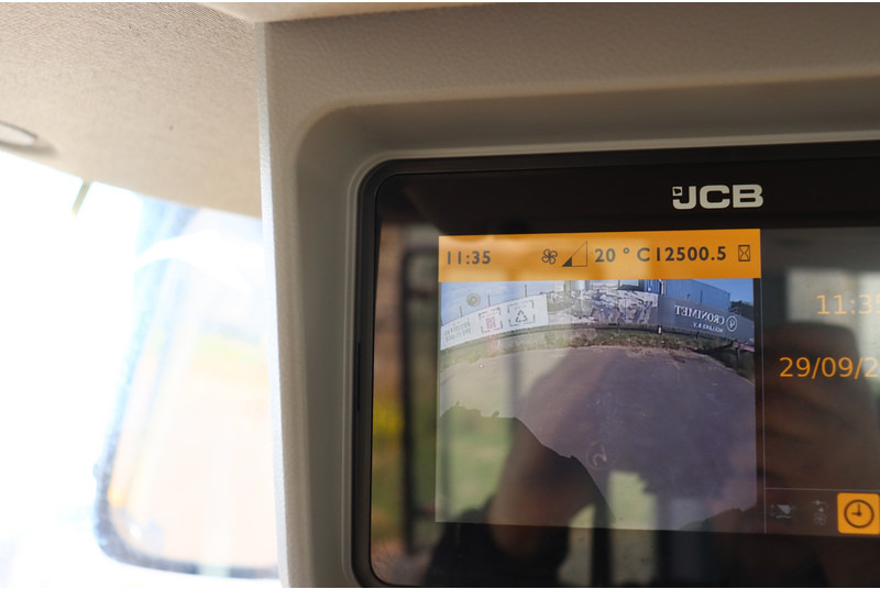 Wheel loader JCB 417 HT T4F