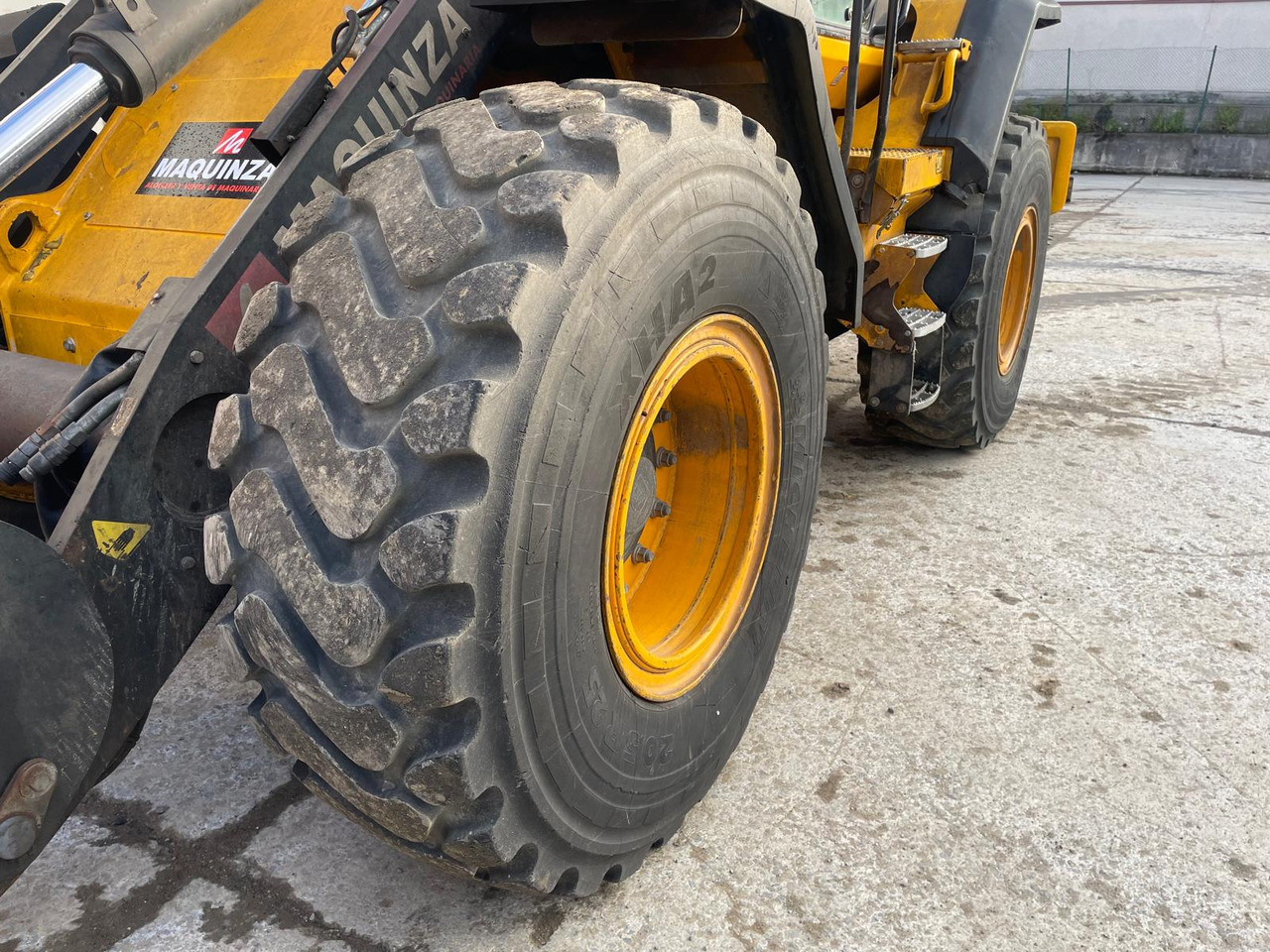 Wheel loader JCB 427 HT S5