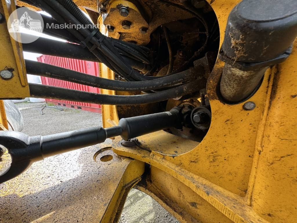Wheel loader JCB 435