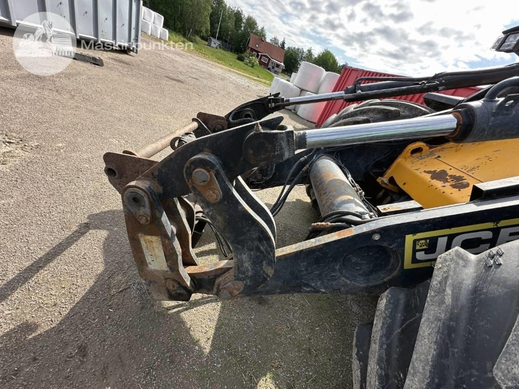 Wheel loader JCB 435