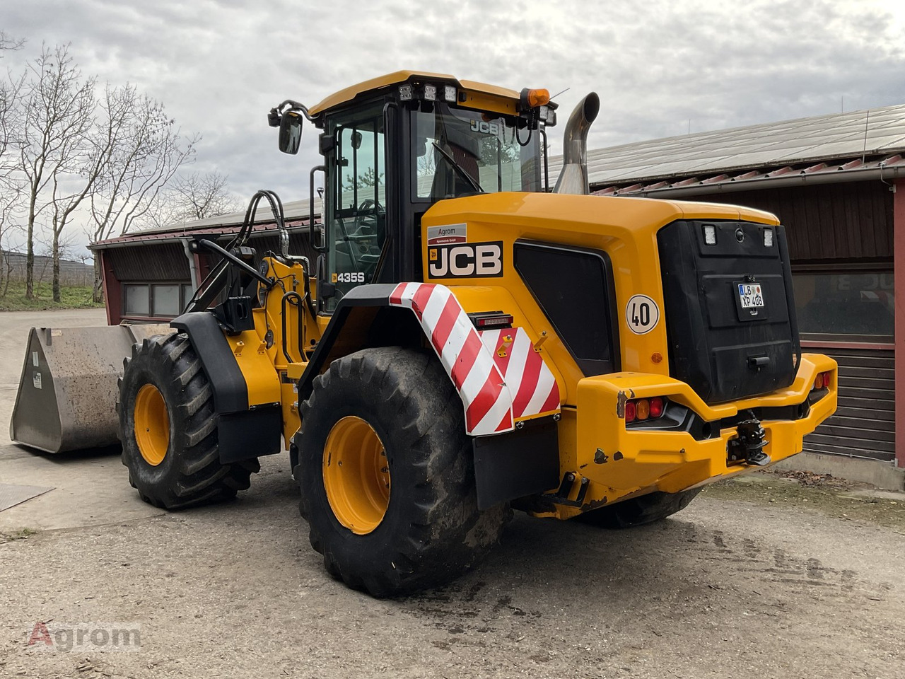 Wheel loader JCB 435 S Agri HighLift