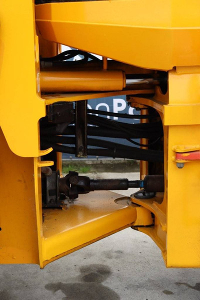 Wheel loader JCB 436