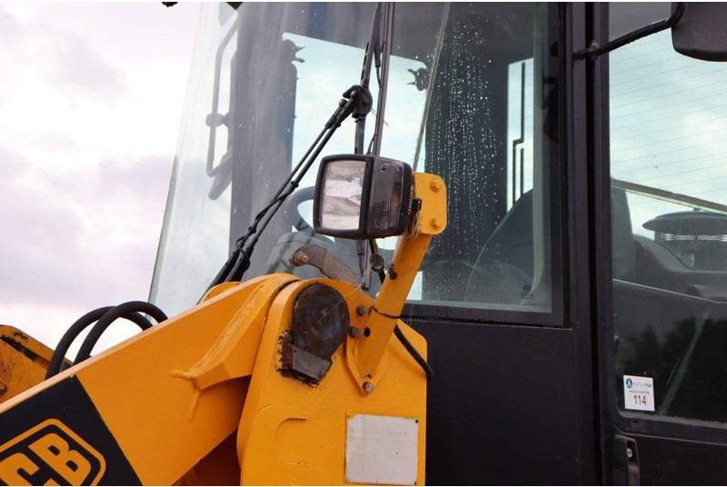 Wheel loader JCB 436