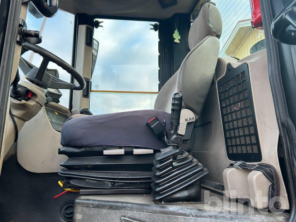 Wheel loader JCB 436